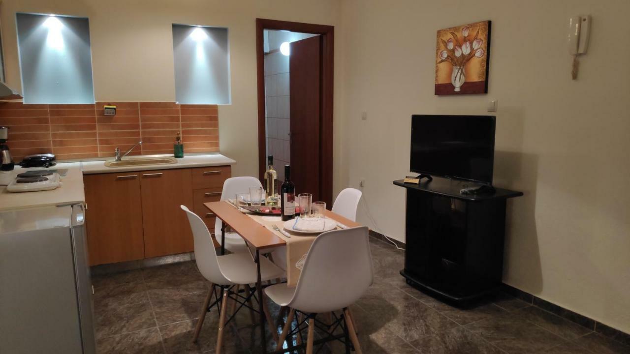 Beautiful In Apartment Kavala